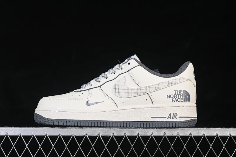 All categories Nk Air Force 1 Air Force series Nk Air Force 1 Low Air Force low top Nike Air Force 1'07 Low North Face co-branded beige mesh Air Force 1 low top casual sneakers JP8028-058